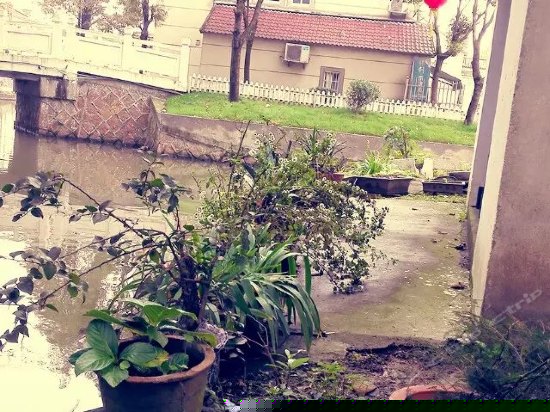 月阁独栋环河庭院大圆房