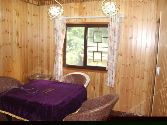 树屋阁楼麻将房