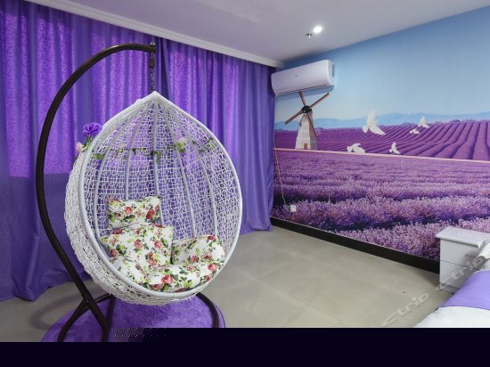 普罗旺斯大床房