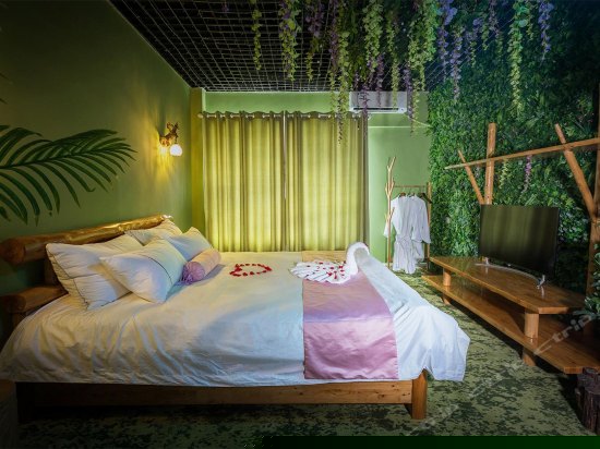 绿野仙踪高级主题房