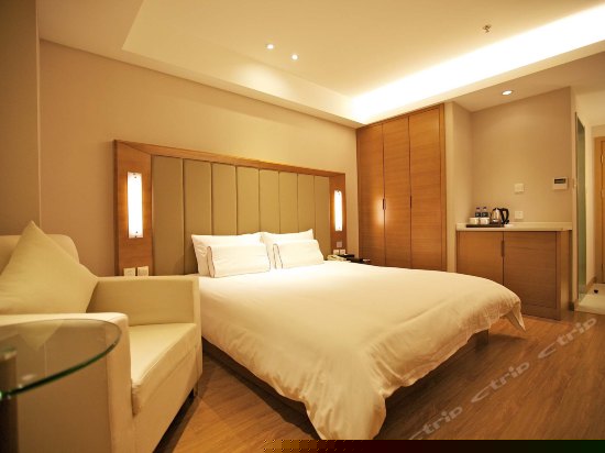 零压-高级大床房