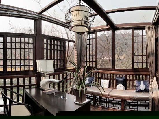 禅意套房（带阳光书房)