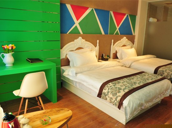 荷兰郁金香山景标间