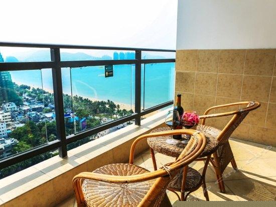 金凤凰海景浪漫圆床房