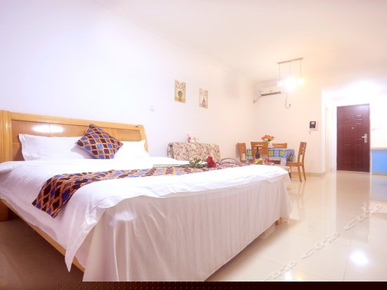 看海景观大床房