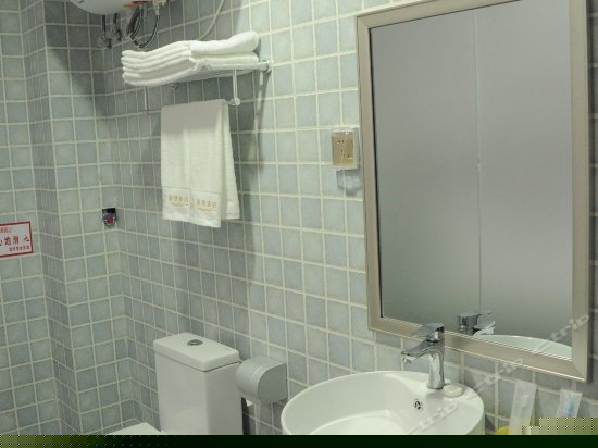 主题大床房（无窗）