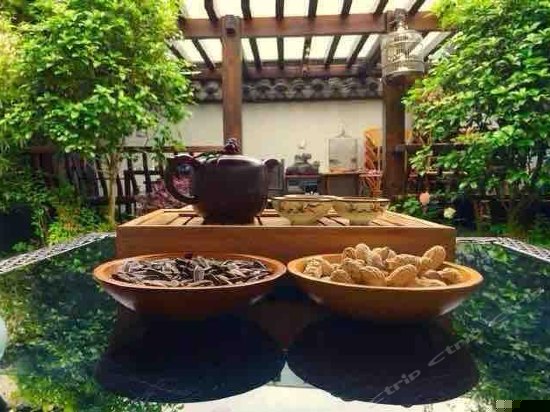 私家园林临河独栋