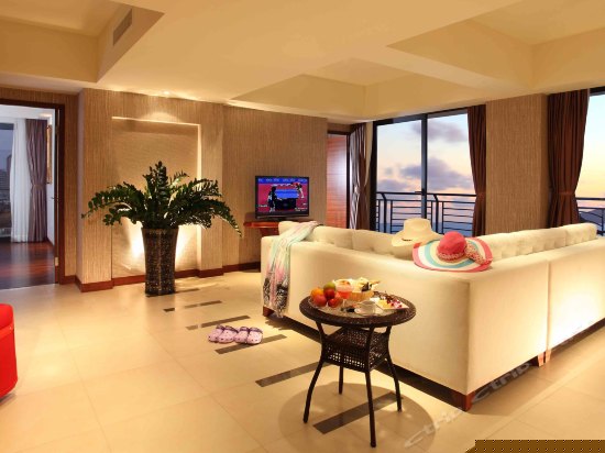 180度家庭海景两房一厅套房