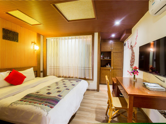 傣家风情大床房