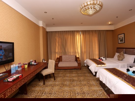 龙凤居套房双床房