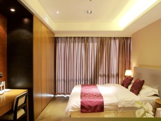 豪华海景大床房