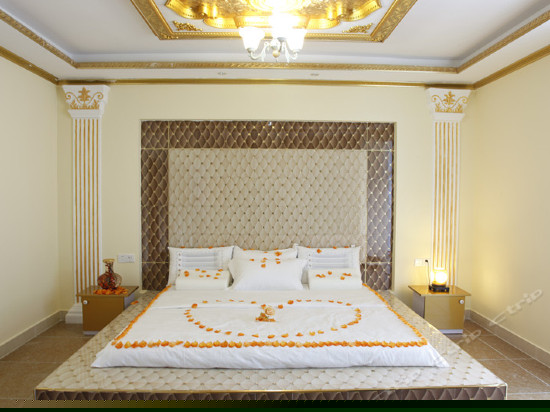 芳香蜜语精装景观蜜月房（1房1厅1卫）