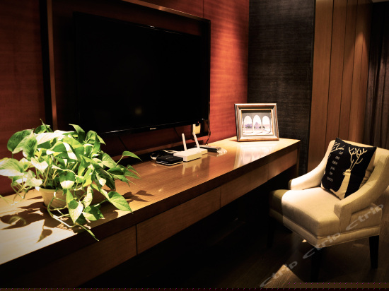 瑞蓝海景大床房