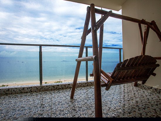 正面海景两房套房