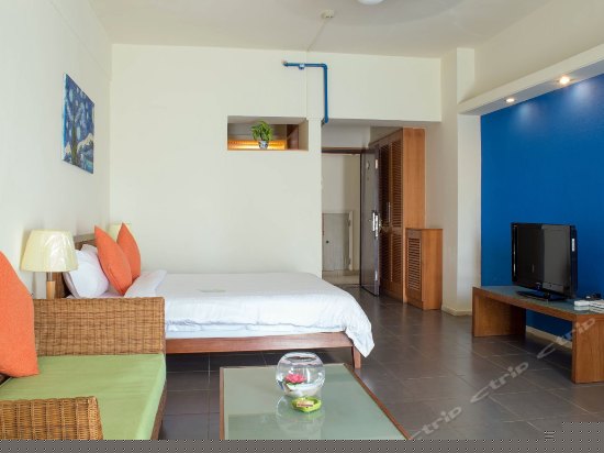 豪华家庭大床房