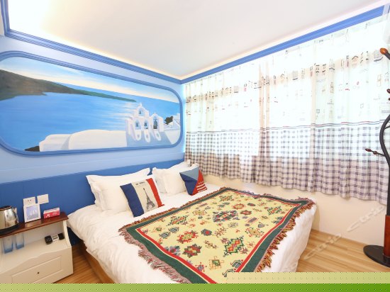 海天一色榻榻米房