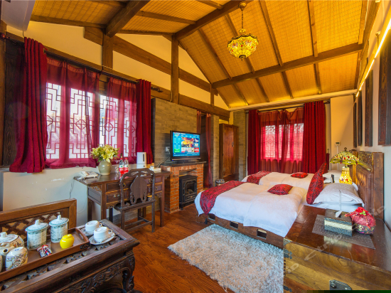 一号院朴素双床房