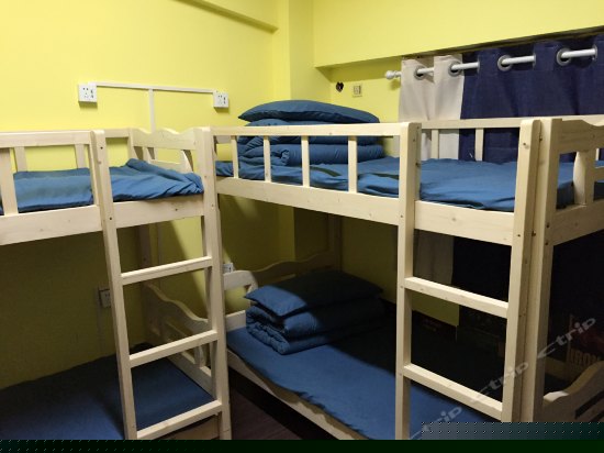 男生八人间床位房（尚武）