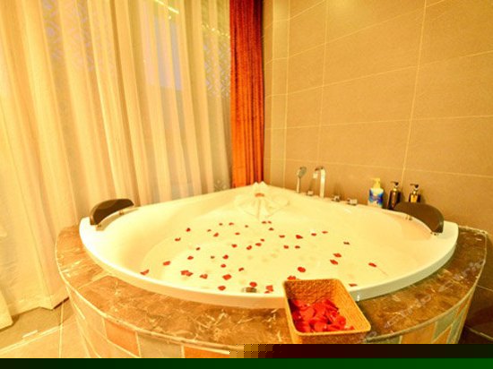 浪漫一生奢华蜜月套房