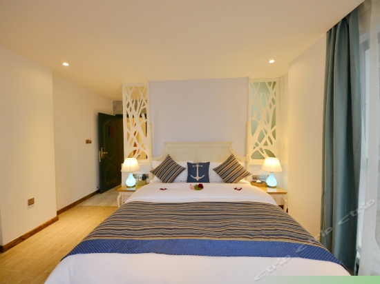 二楼海景大床房