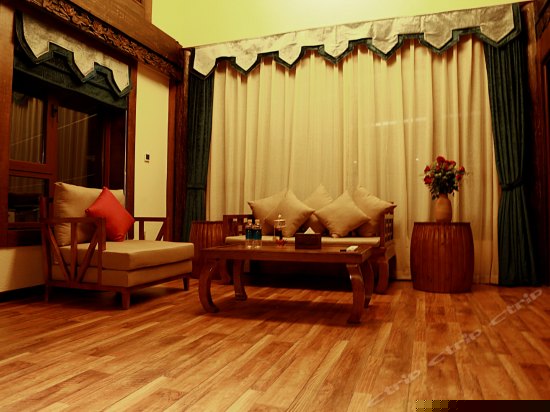 藏式风情极致奢华复式套房