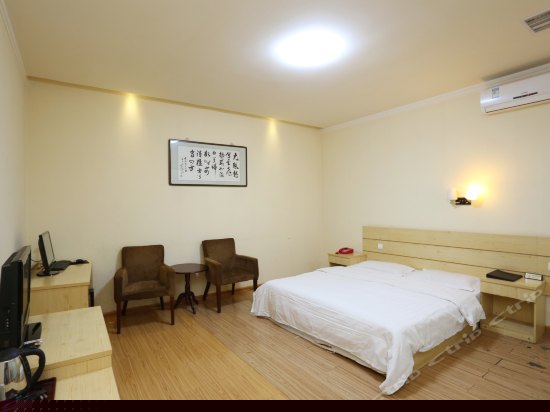 大床间（无窗）