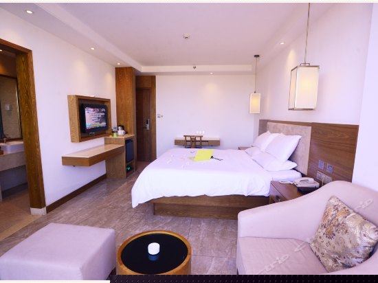 豪华海景大床房