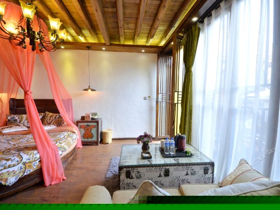 风情院优雅人生浪漫圆床房