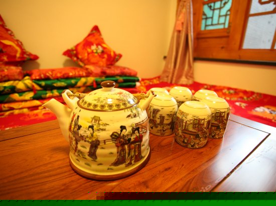 满江红明清豪华土炕房