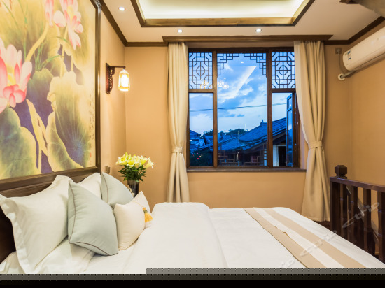 兰芯主题空中花园复式大床房