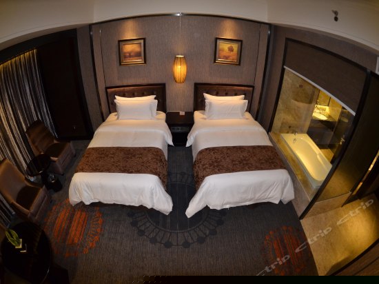 豪华双床房