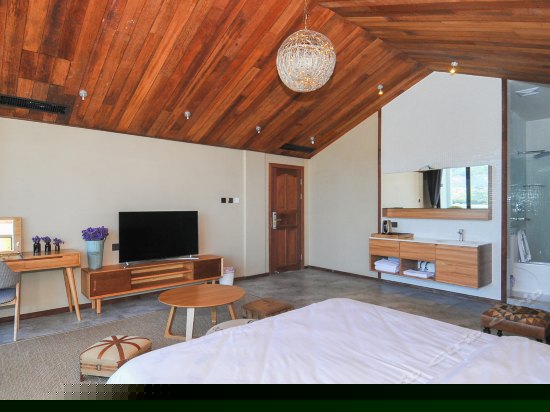 豪华海景大床房