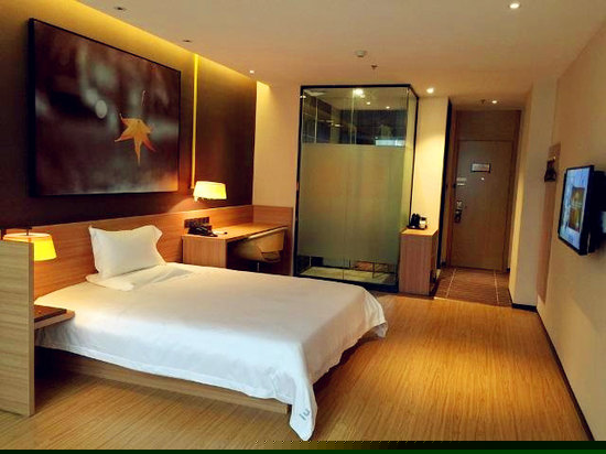 i bigger（B格大床房）