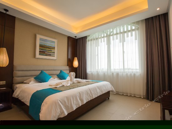 高级池景大床房