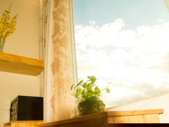 阳光蜜月大床房