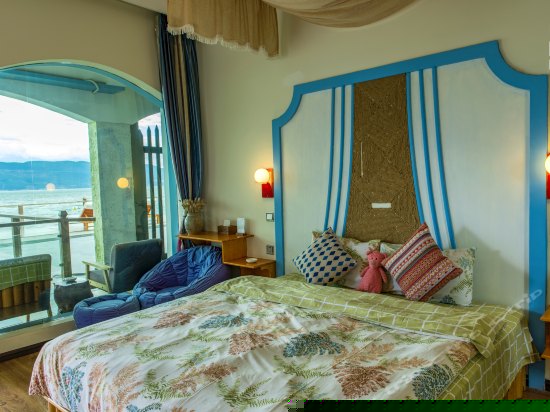 三楼海景大床房