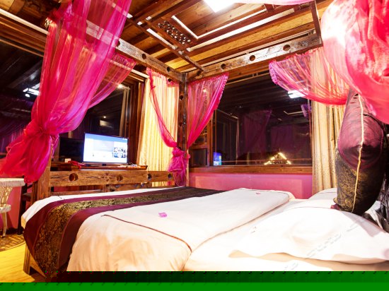 全景复式家庭房