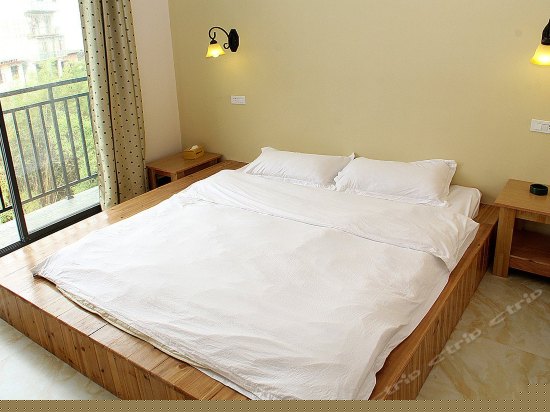 榻榻米家庭套房