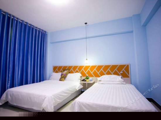 特价温馨双标房