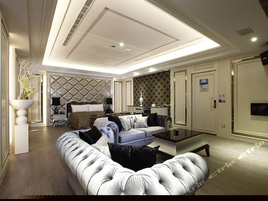 尊荣皇家商务房