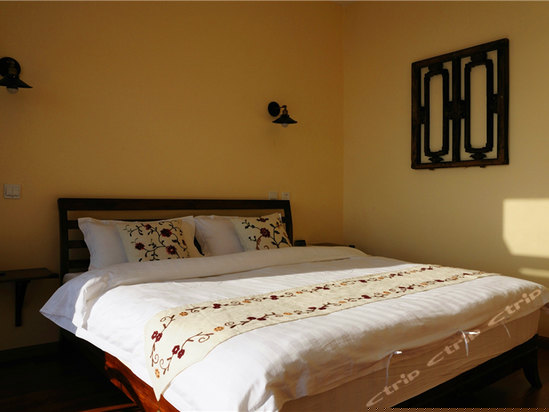 和蔼-海景大床房