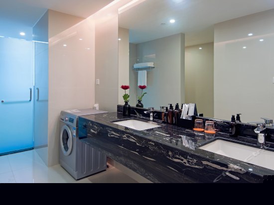 湖景双卧大床套房公寓