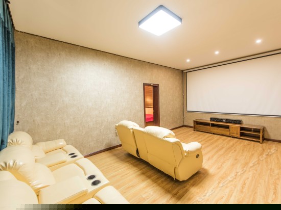 二号院欢乐亲子影院大套房