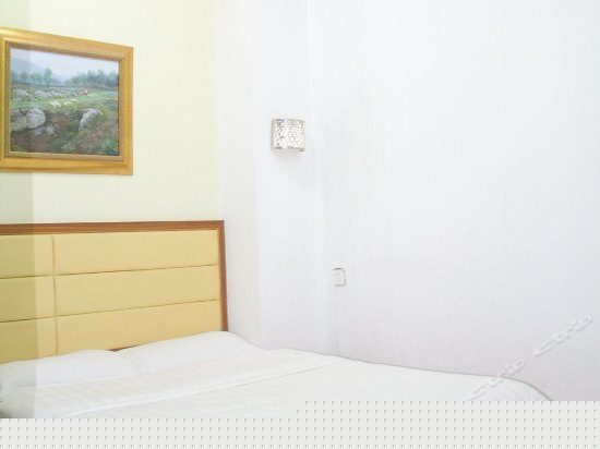 大床房（无窗）