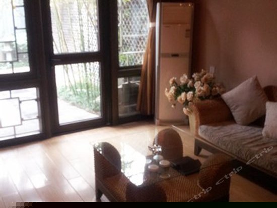 别苑木屋·套间