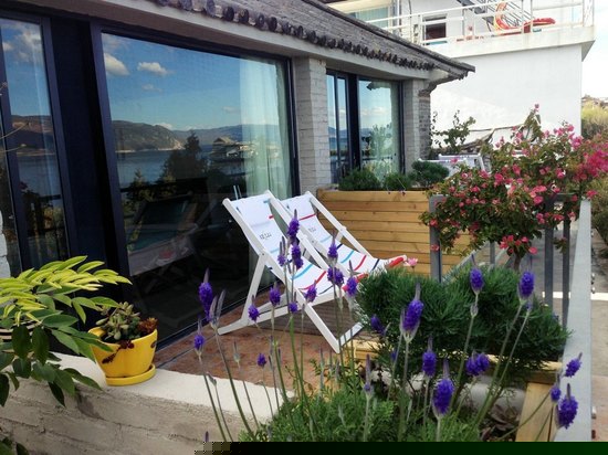 云水间阳台海景房