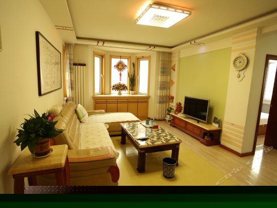 温馨园景三卧室套房