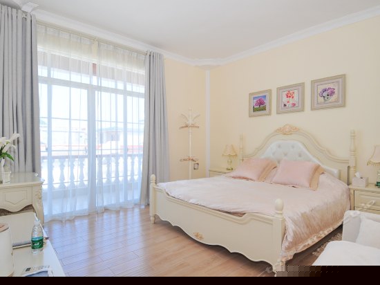 欧式豪华大床房