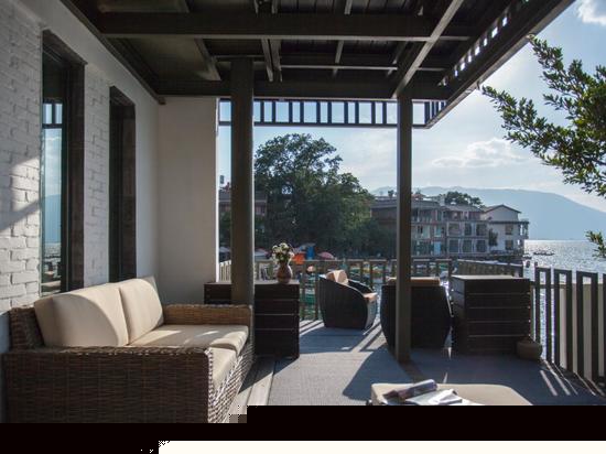 超大露台海景大床房