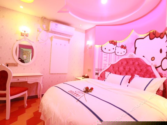 创意主题圆床房